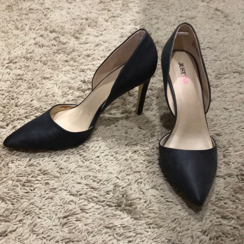 Precious black heels